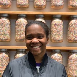 Meet your Posher, Nina